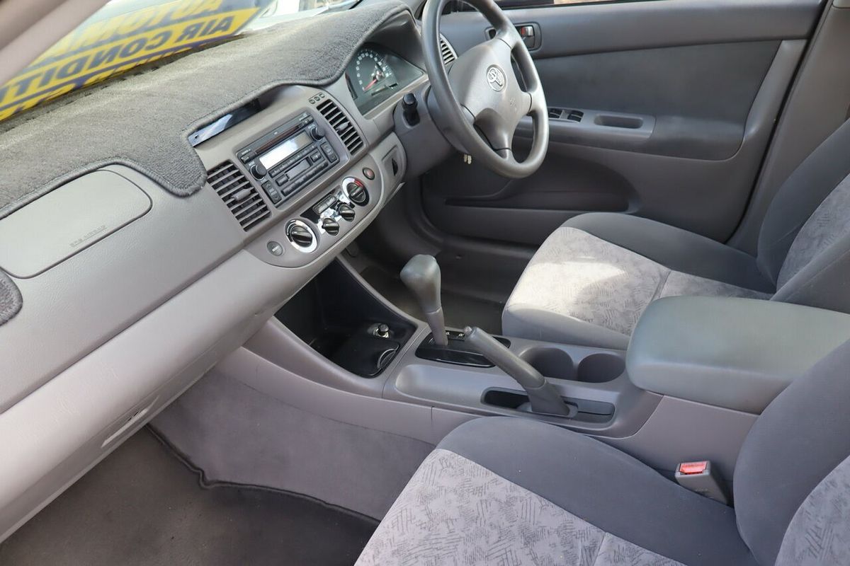 2004 Toyota Camry Altise ACV36R