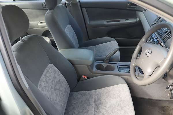 2004 Toyota Camry Altise ACV36R