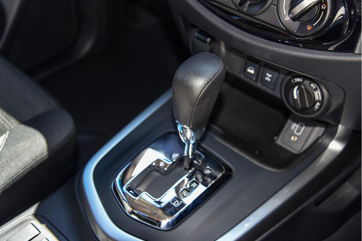 2024 Nissan Navara SL D23 4X4