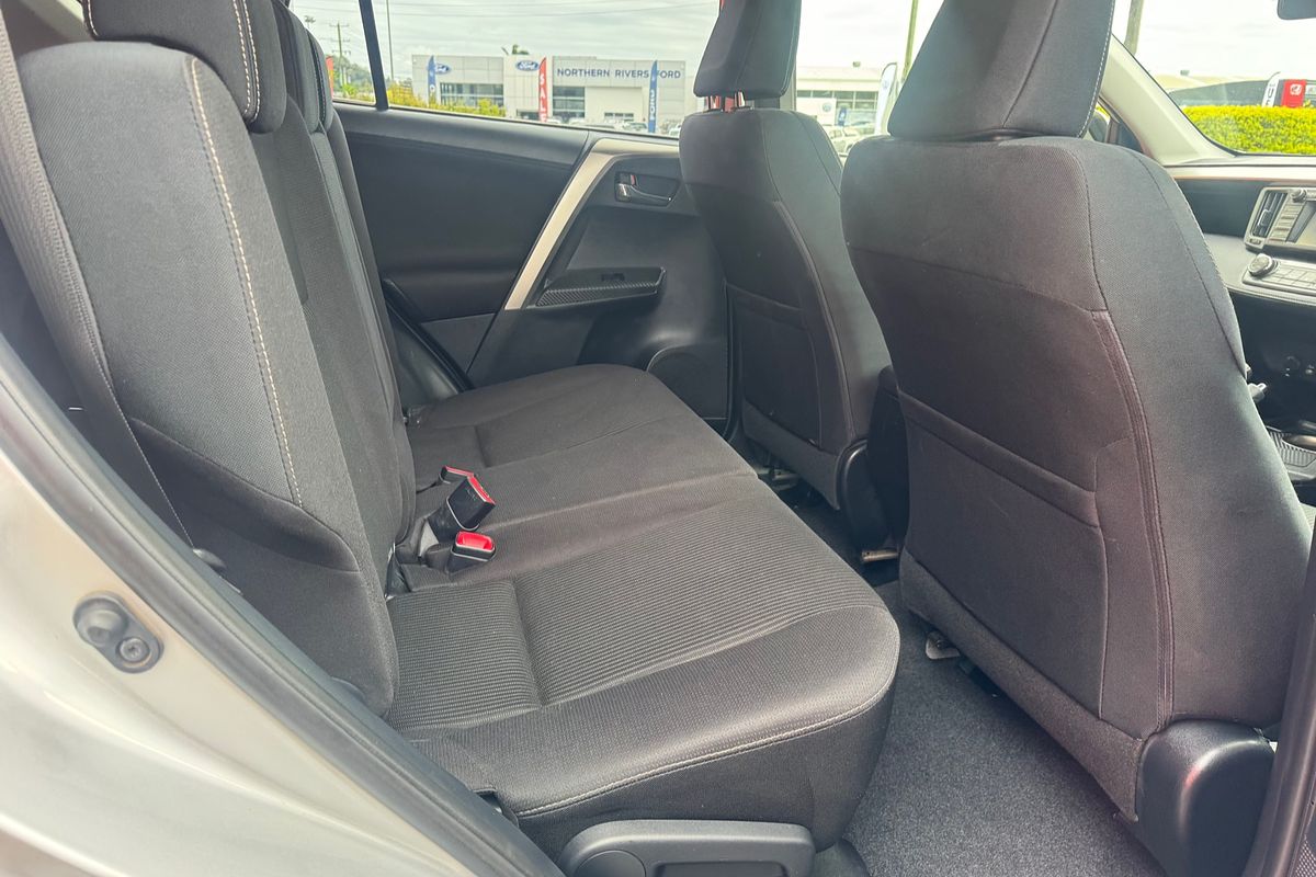 2015 Toyota RAV4 GXL ASA44R