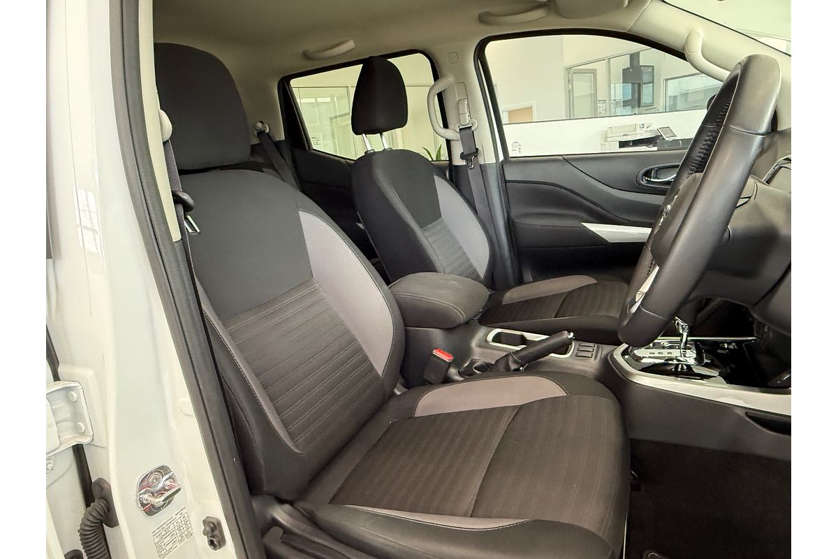 2023 Nissan Navara ST-X D23 4X4
