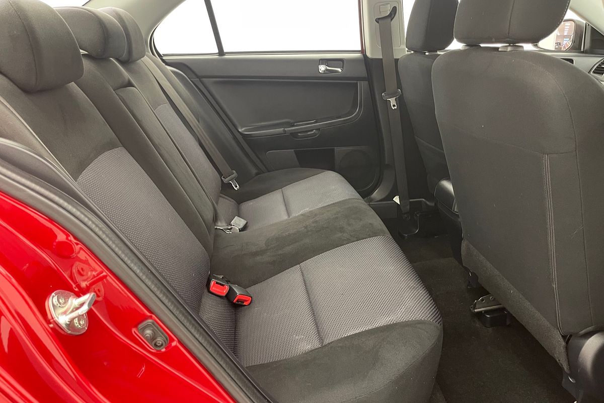 2016 Mitsubishi Lancer ES Sport CF