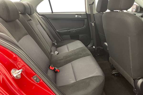 2016 Mitsubishi Lancer ES Sport CF