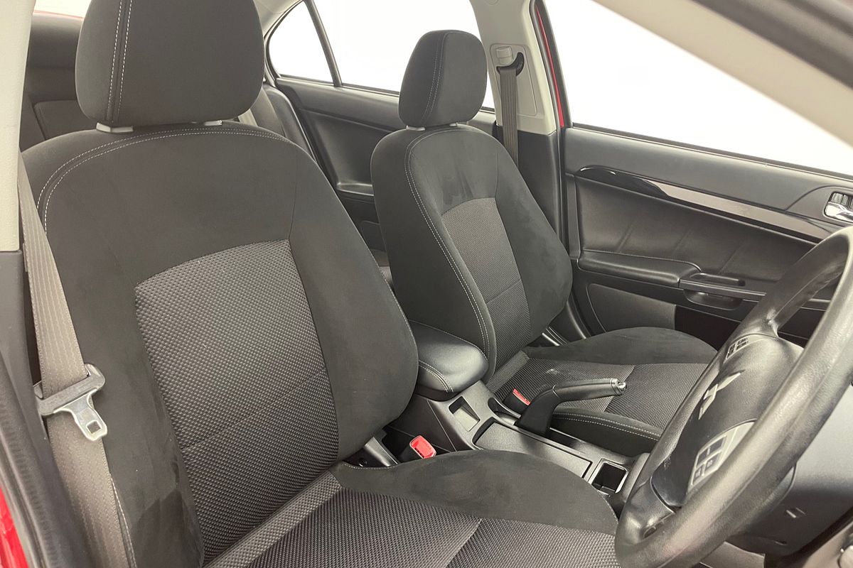 2016 Mitsubishi Lancer ES Sport CF