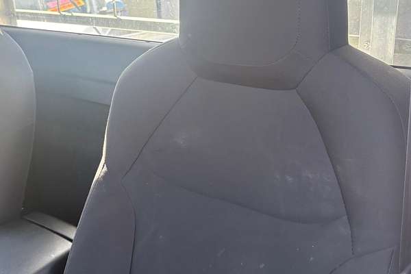 2023 Isuzu D-MAX SX (4x2) High-Ride MY24 4x2