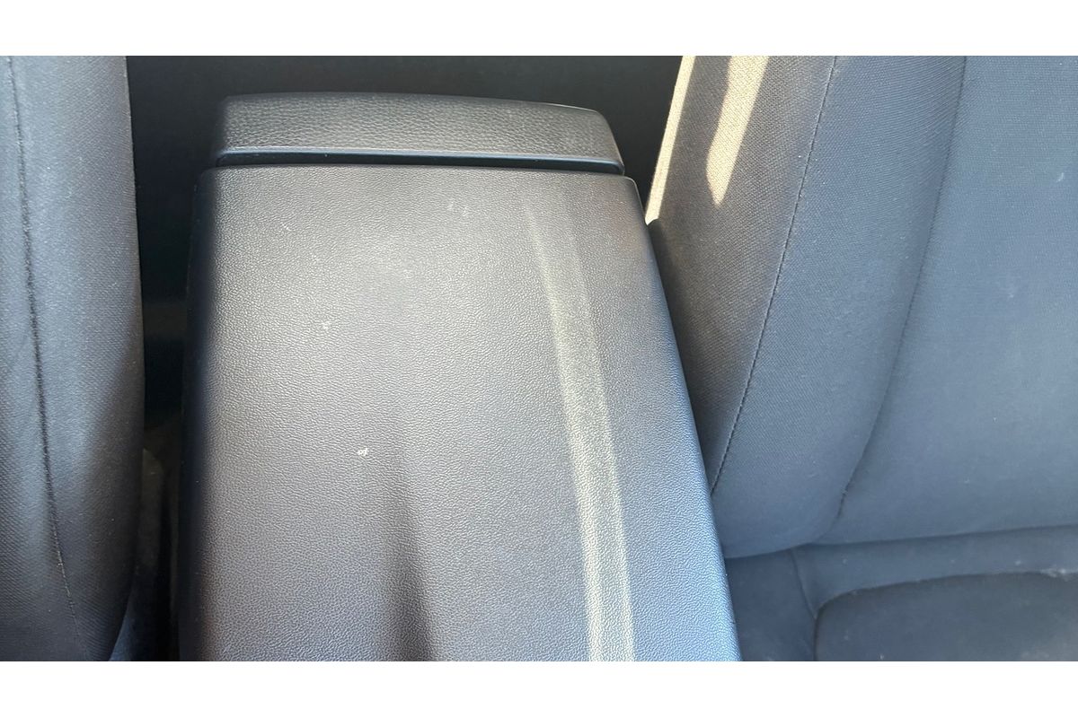 2023 Isuzu D-MAX SX (4x2) High-Ride MY24 4x2