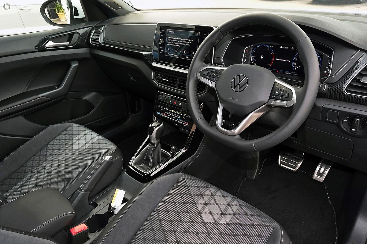 2024 Volkswagen T-Cross 85TSI R-Line D31