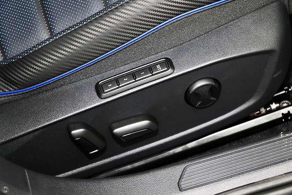 2024 Volkswagen Golf R 8