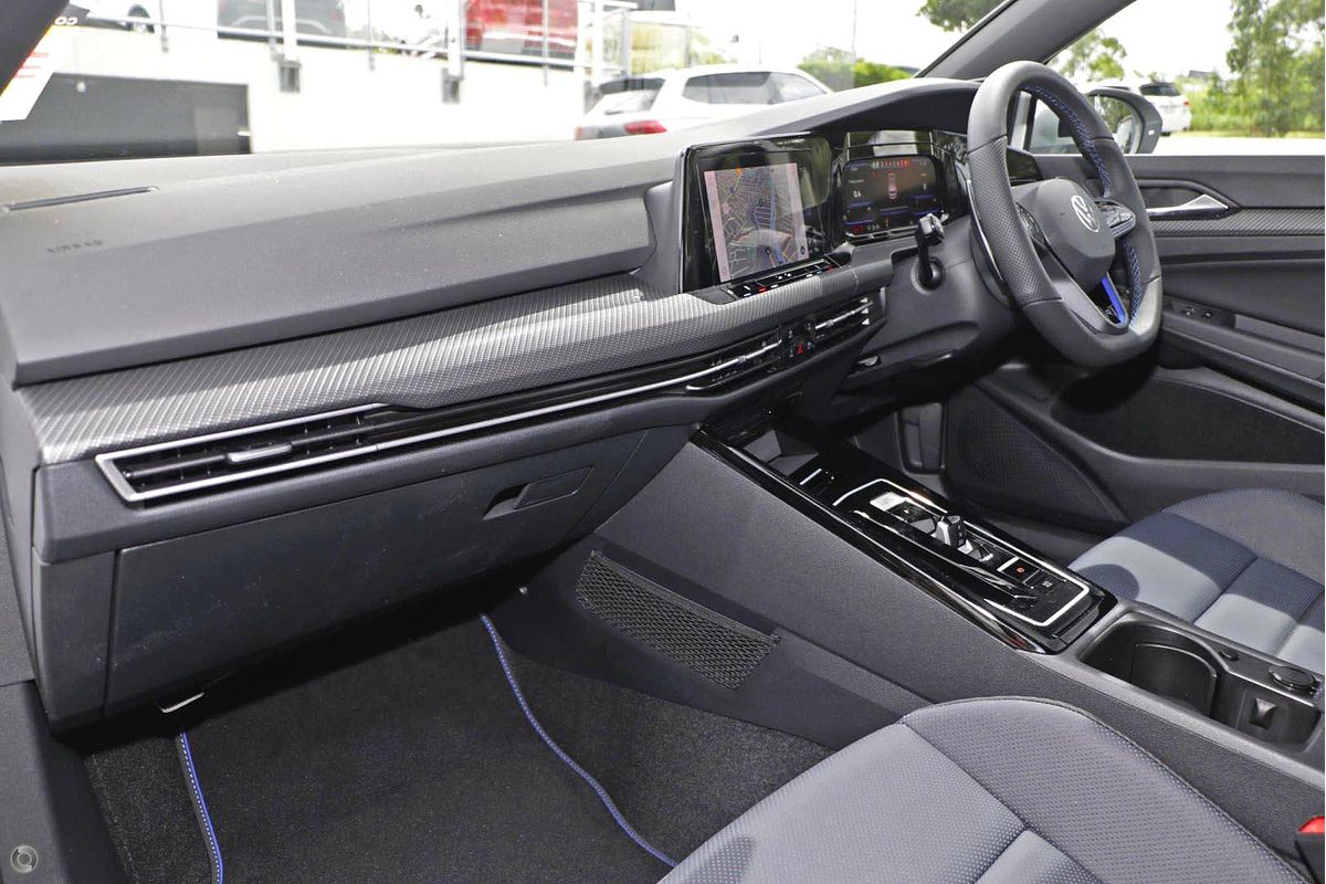 2024 Volkswagen Golf R 8