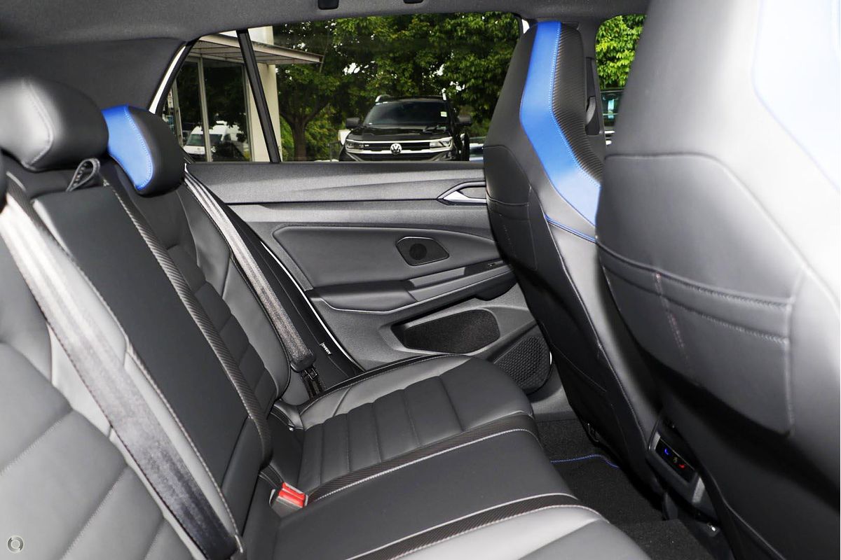 2024 Volkswagen Golf R 8
