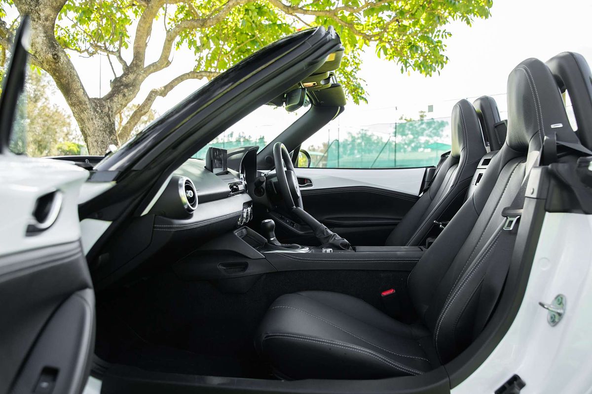 2024 Mazda MX-5 G20 GT ND