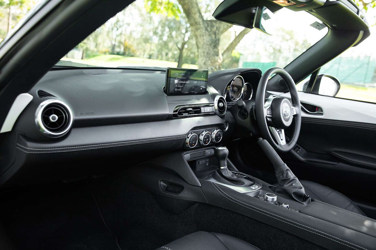 2024 Mazda MX-5 G20 GT ND