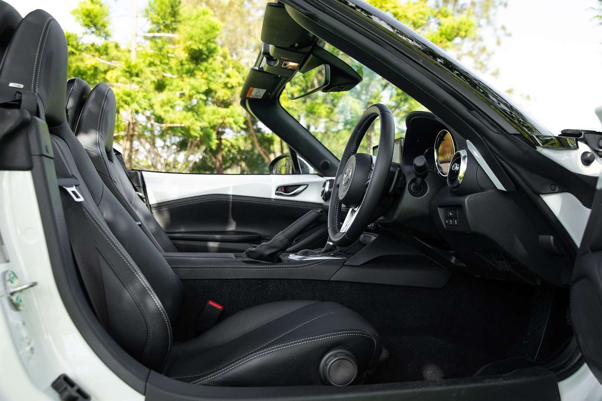 2024 Mazda MX-5 G20 GT ND