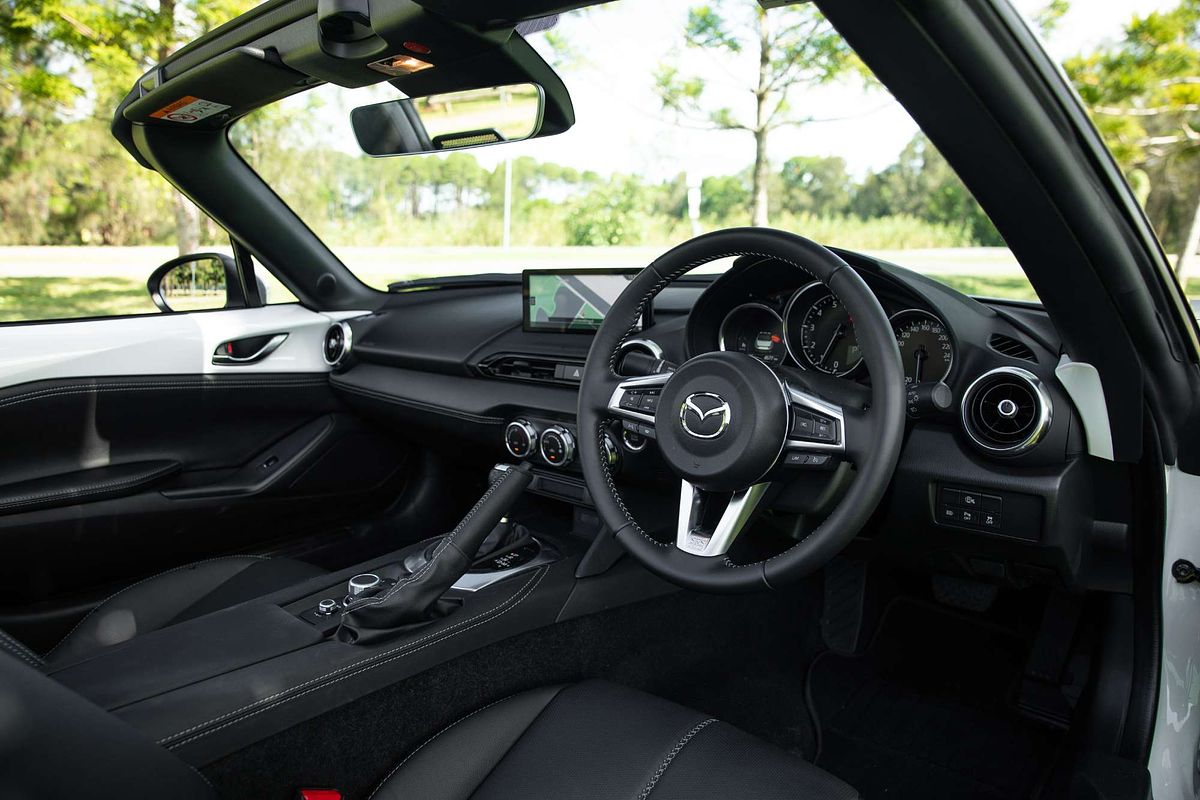 2024 Mazda MX-5 G20 GT ND