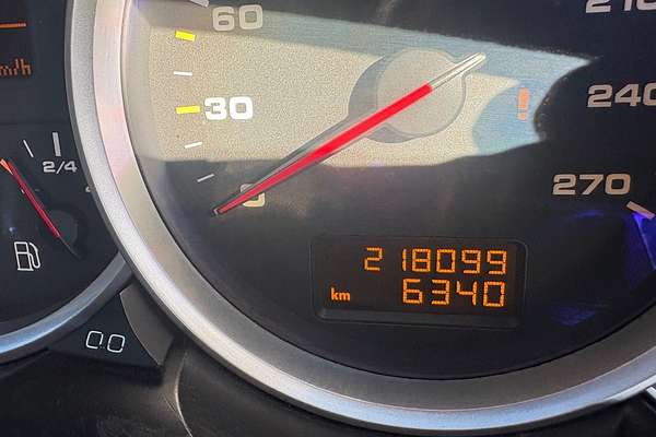 2004 Porsche Cayenne S