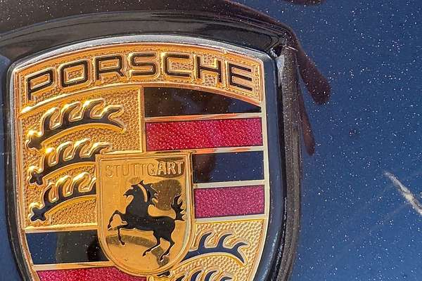 2004 Porsche Cayenne S