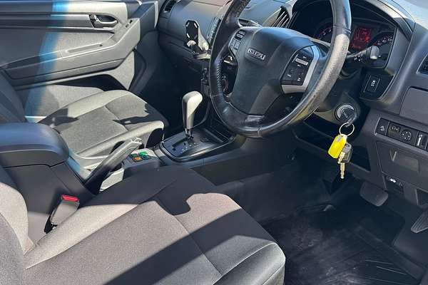 2017 Isuzu D-MAX SX HI-Ride (4x2) TF MY15.5 Rear Wheel Drive
