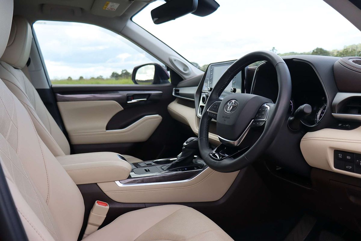 2021 Toyota Kluger Grande AXUH78R