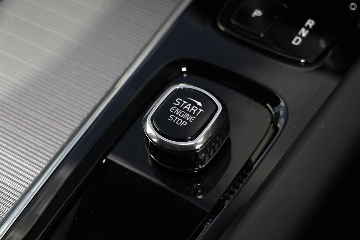2024 Volvo XC60 Plus B5