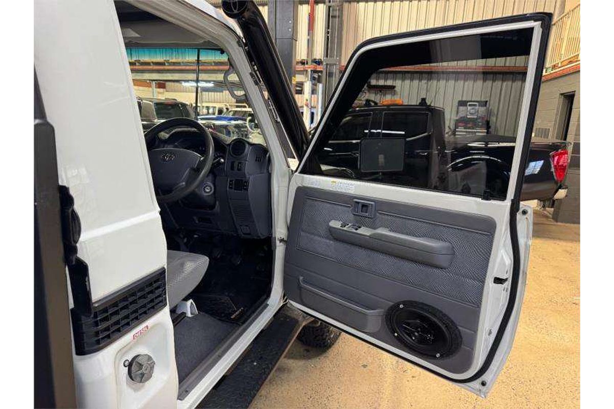2015 Toyota Landcruiser GXL VDJ79R 4X4