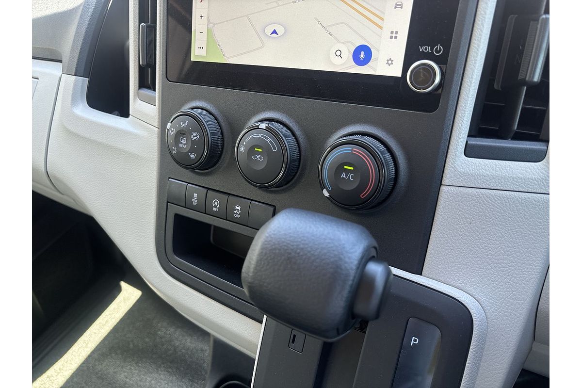 2024 Toyota Hiace GDH320R