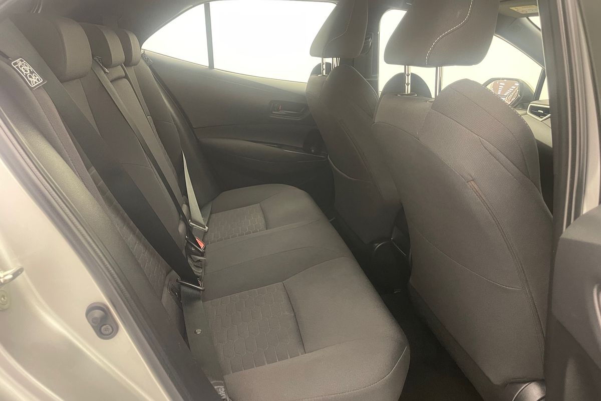 2022 Toyota Corolla Ascent Sport Hybrid ZWE211R