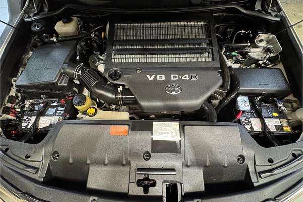 2010 Toyota Landcruiser Sahara VDJ200R