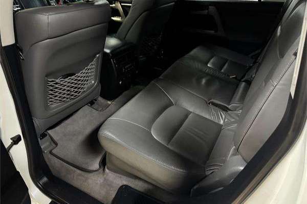 2010 Toyota Landcruiser Sahara VDJ200R