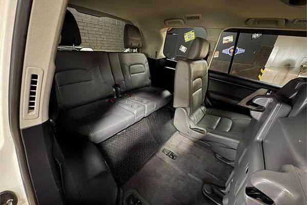 2010 Toyota Landcruiser Sahara VDJ200R