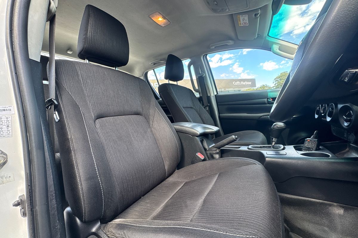 2020 Toyota Hilux SR GUN126R 4X4