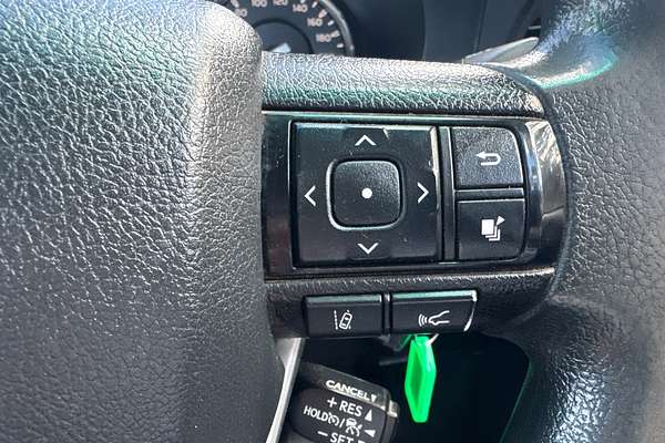 2020 Toyota Hilux SR GUN126R 4X4