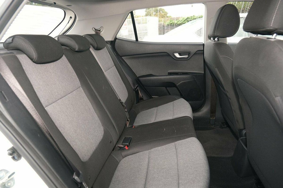 2023 Kia Stonic S YB