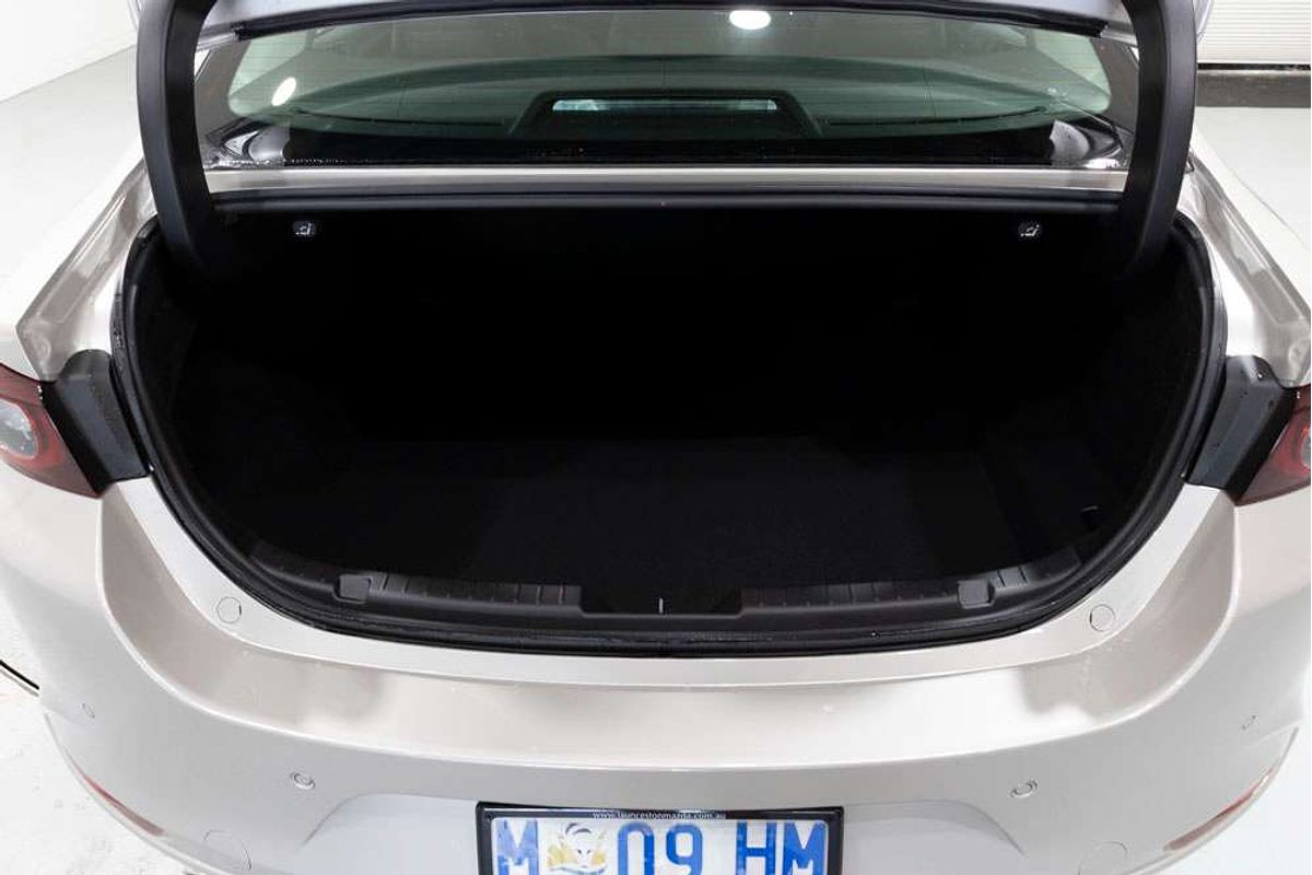 2024 Mazda 3 G20 Touring BP Series