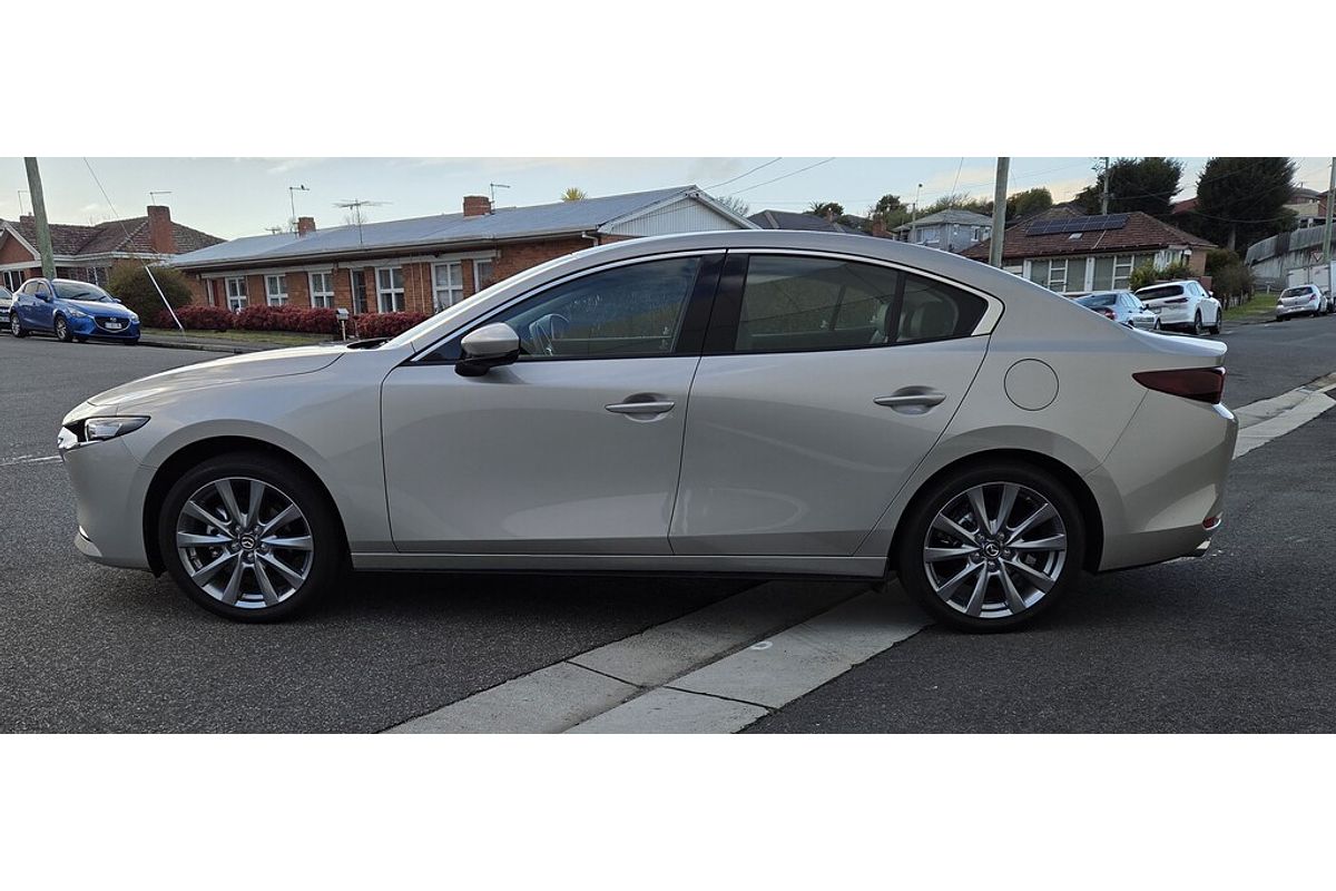 2024 Mazda 3 G20 Touring BP Series