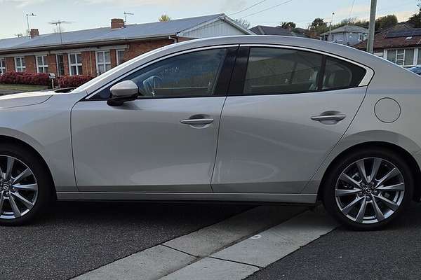 2024 Mazda 3 G20 Touring BP Series