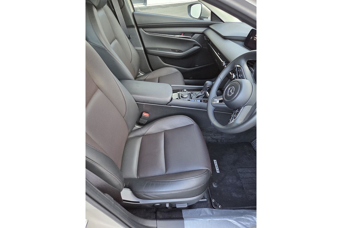 2024 Mazda 3 G20 Touring BP Series