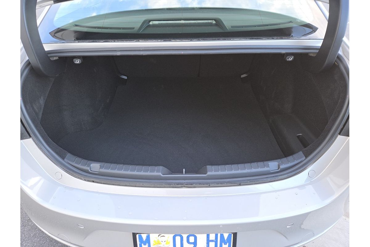 2024 Mazda 3 G20 Touring BP Series