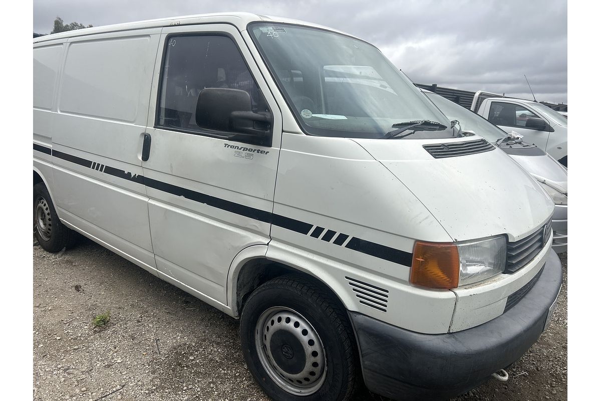 1997 Volkswagen Transporter (SWB) T4