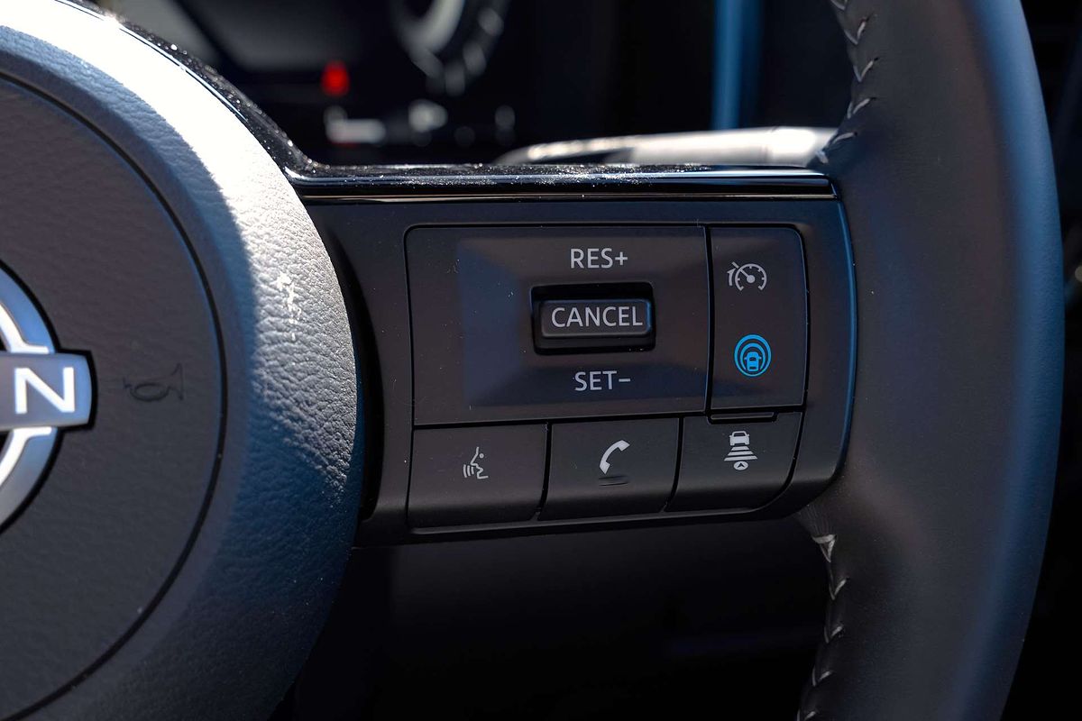 2025 Nissan QASHQAI N-DESIGN e-POWER J12