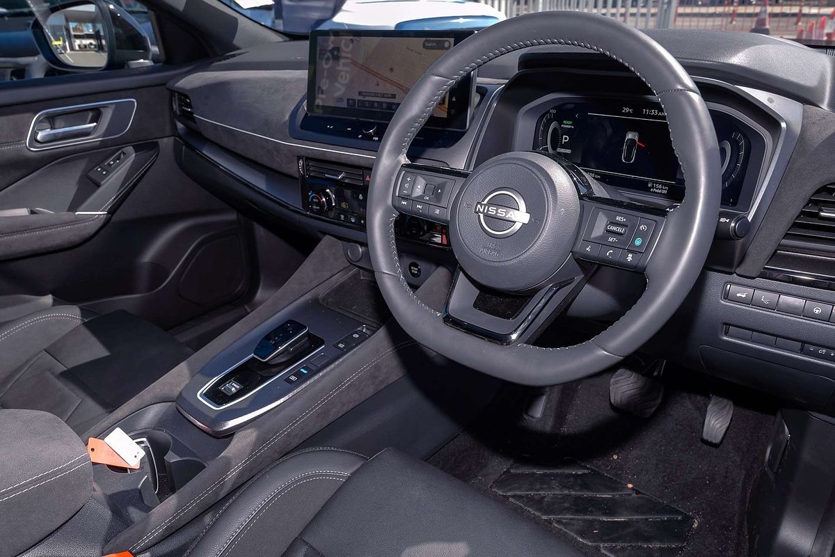 2025 Nissan QASHQAI N-DESIGN e-POWER J12