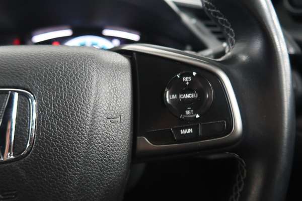 2019 Honda Civic VTi-L 10th Gen