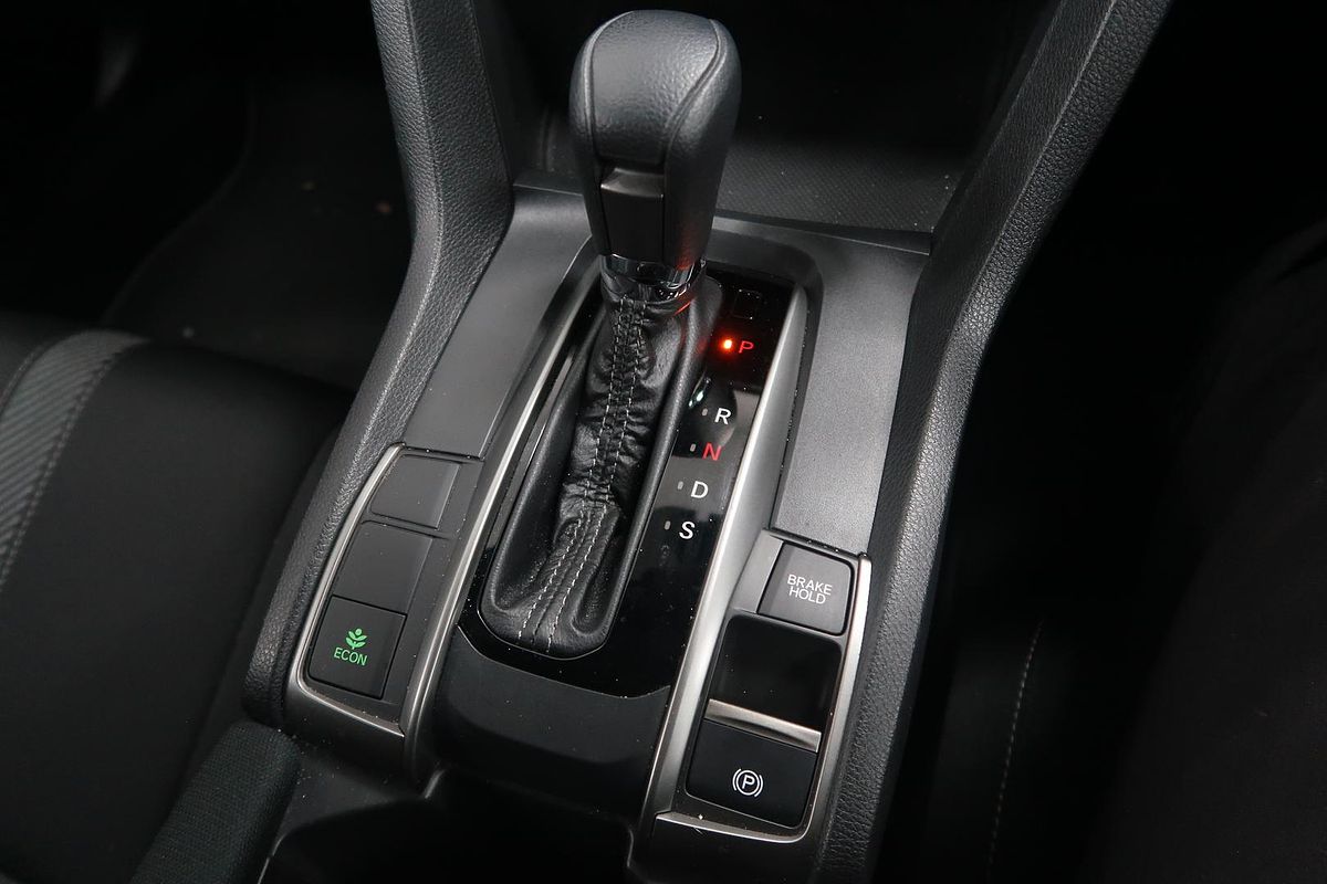 2019 Honda Civic VTi-L 10th Gen