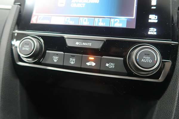 2019 Honda Civic VTi-L 10th Gen
