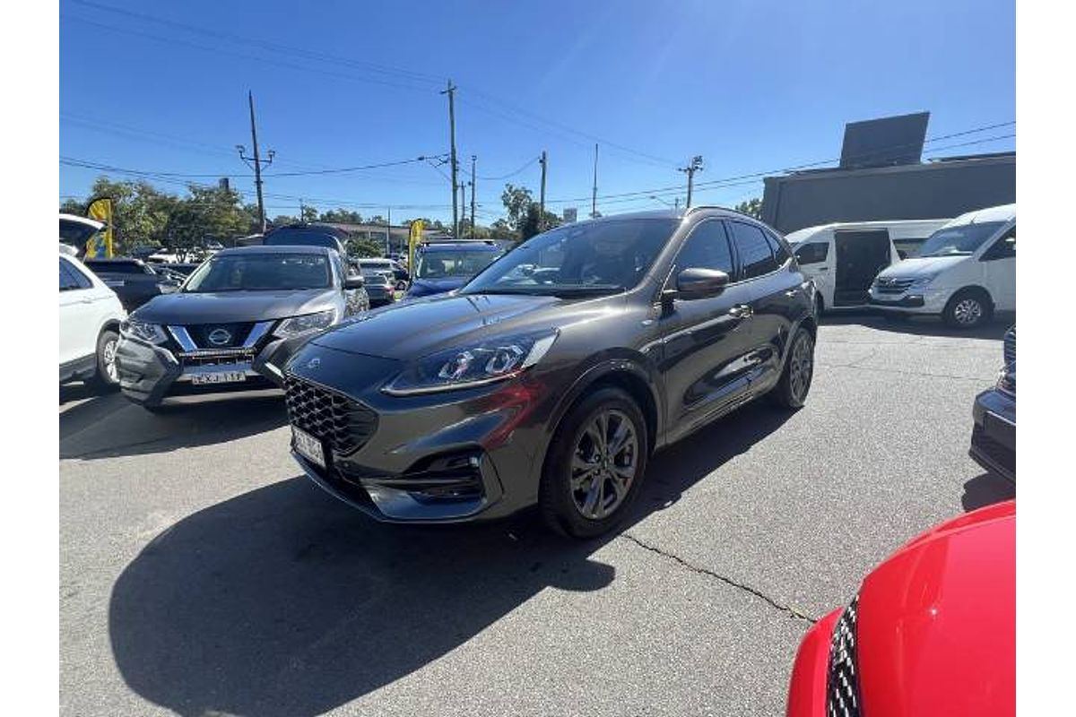 2021 Ford Escape ST-Line ZH