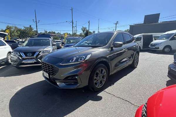 2021 Ford Escape ST-Line ZH