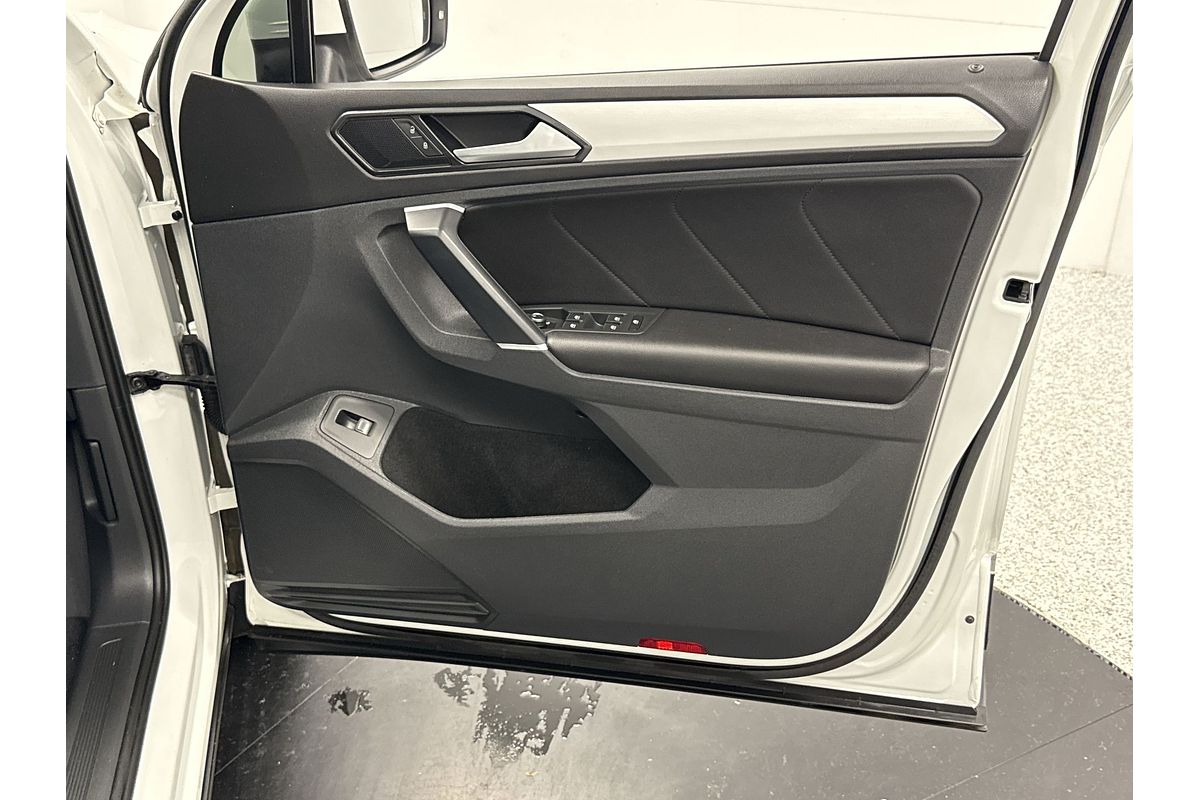 2017 Volkswagen Tiguan 110TDI Comfortline 5N