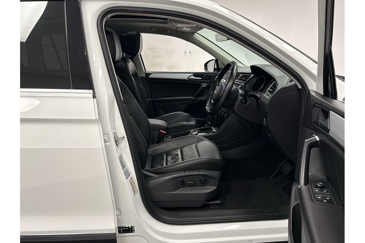 2017 Volkswagen Tiguan 110TDI Comfortline 5N