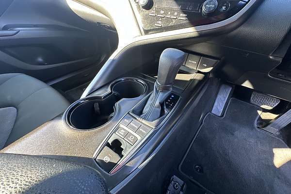 2021 Toyota Camry Ascent AXVH70R