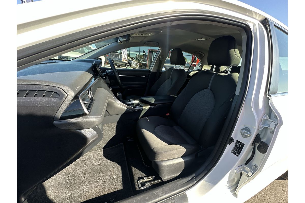 2021 Toyota Camry Ascent AXVH70R