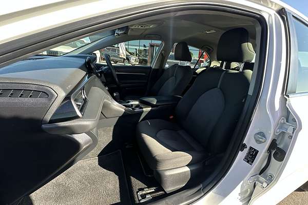 2021 Toyota Camry Ascent AXVH70R